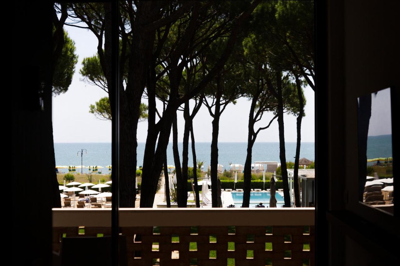 Hotel Mediterraneo Suite&Residence Lido di Jesolo Bagian luar foto