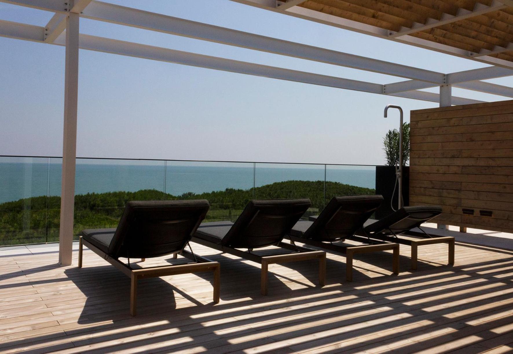 Hotel Mediterraneo Suite&Residence Lido di Jesolo Bagian luar foto