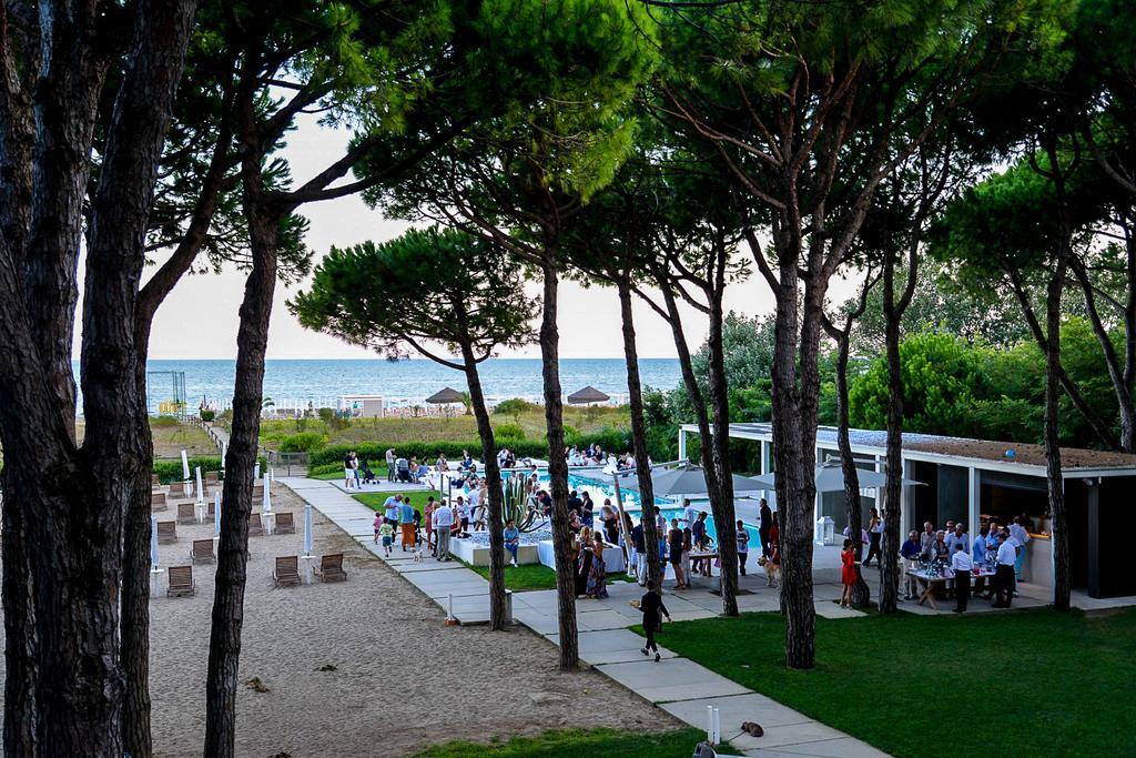 Hotel Mediterraneo Suite&Residence Lido di Jesolo Bagian luar foto